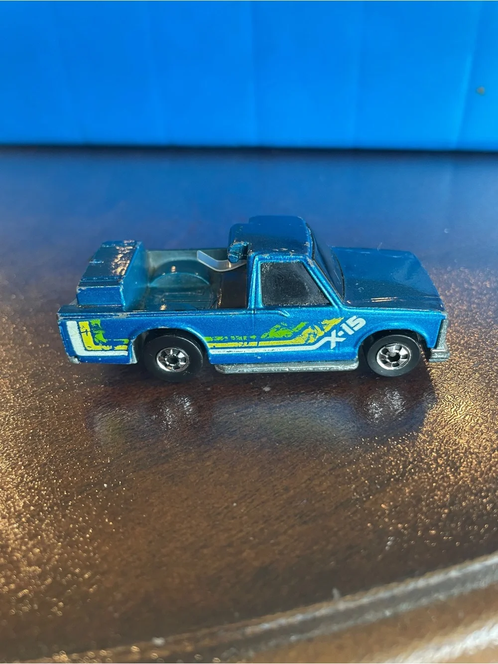 VTG HOT WHEELS HONG KONG X-15 CRACK-UPS PICK-UP TRUCK-MISSING BED COVER-BLUE